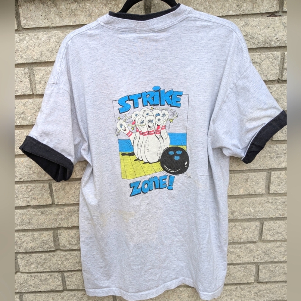 90s VTG T-shirt Size XL Roll Sleeve Single Stitch Bowling Strike Made N USA READ